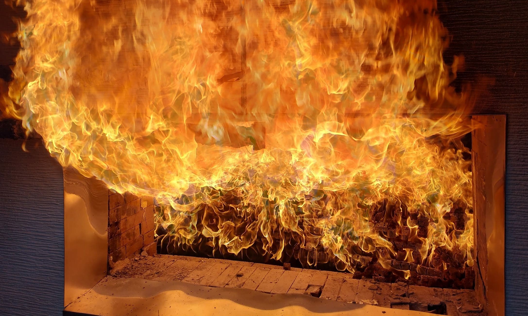 Fire-Resistant Facade Panels for Safer Buildings